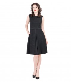 Rochie neagra evazata cu buzunare