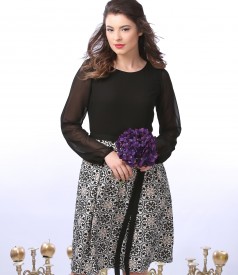 Rochie de seara din voal si brocart cu aplicatie pe umar