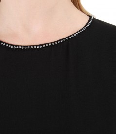 Rochie de seara din voal cu garnitura de cristale