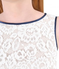 Rochie de seara cu corsaj din dantela cu motive florale