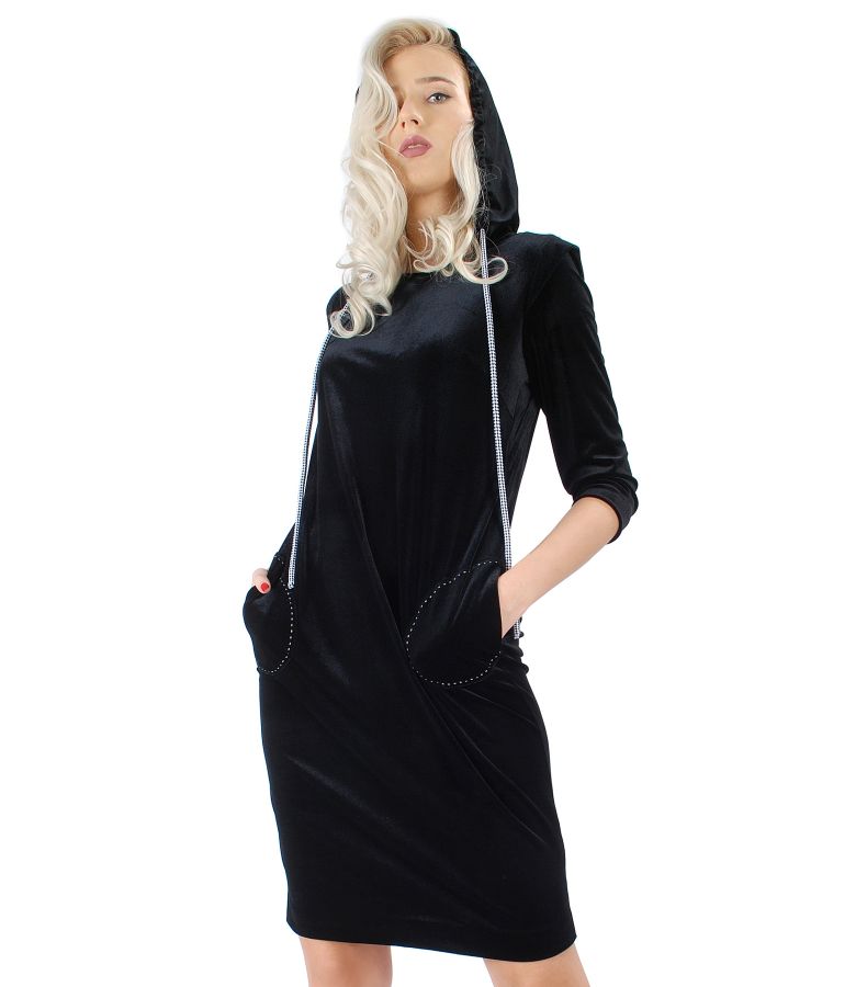 Rochie cu gluga din catifea elastica neagra