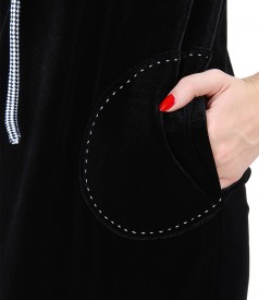 Rochie cu gluga din catifea elastica neagra