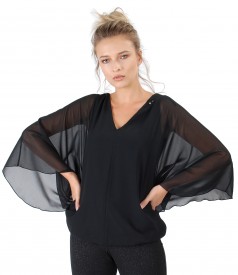 Bluza tip fluture cu aplicatie de cristale