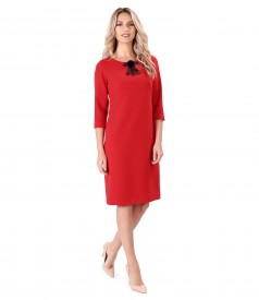 Rochie eleganta cu brosa detasabila