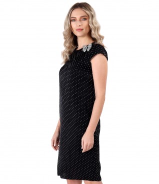 Rochie eleganta cu picouri din catifea