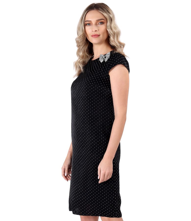 Rochie eleganta cu picouri din catifea