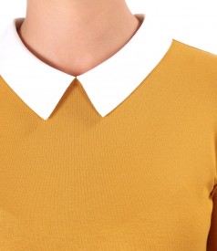 Bluza din jerse elastic cu guler ascutit