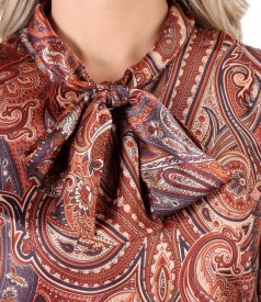 Bluza eleganta din saten imprimat cu motive paisley