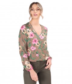 Bluza lejera imprimata cu motive florale