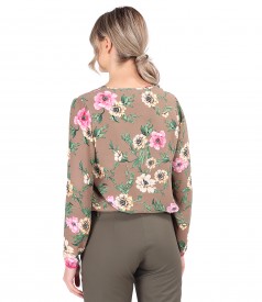 Bluza lejera imprimata cu motive florale