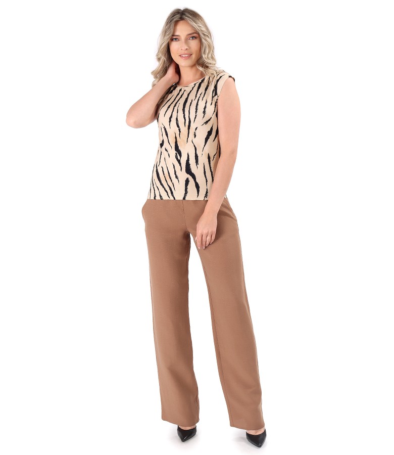 Tinuta eleganta cu pantaloni lejeri din tencel si bluza cu animal print