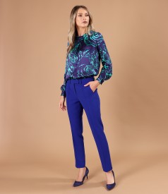 Bluza lejera din satin de viscoza imprimata cu motive florale