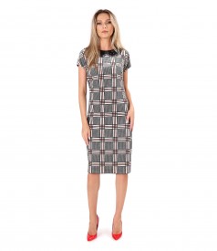 Rochie din catifea elastica in carouri si guler brodat cu paiete si dantela