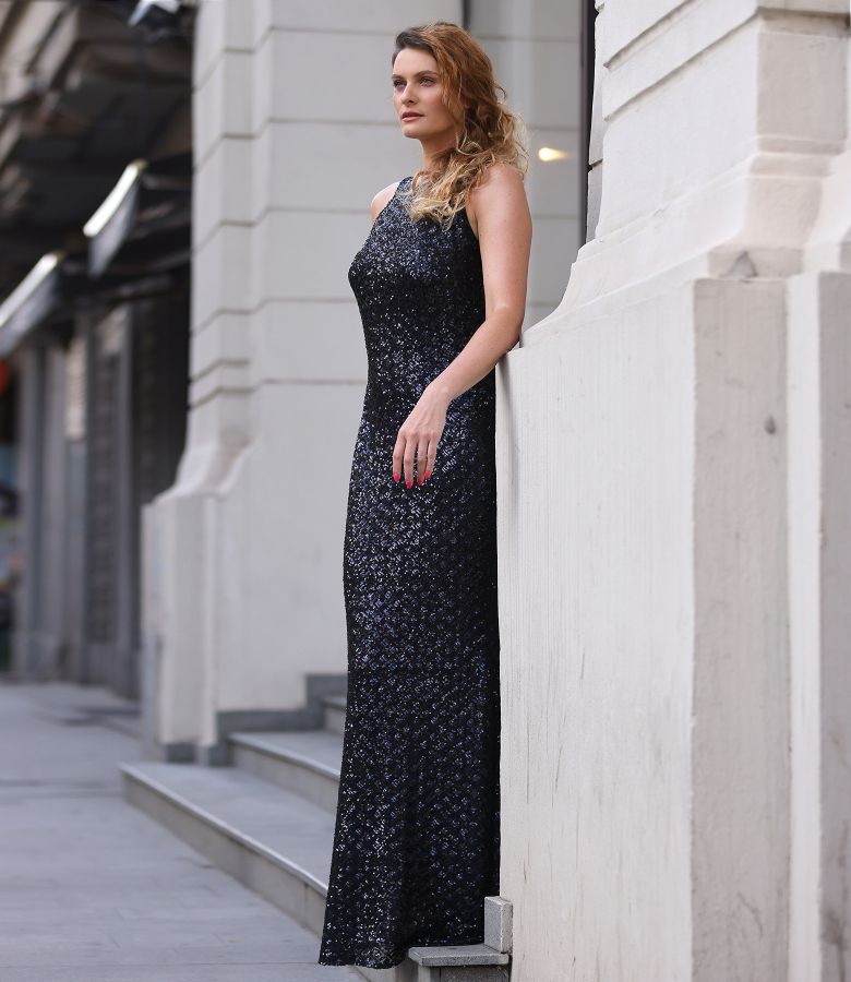 Rochie de seara lunga din paiete multicolore