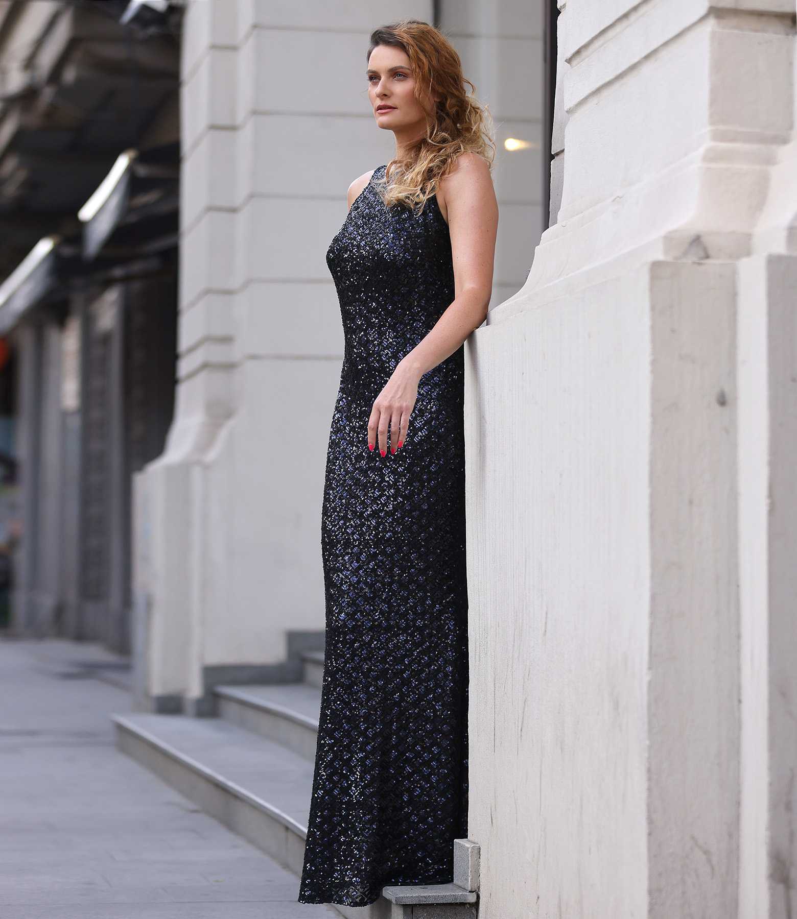 Rochie de seara lunga din paiete multicolore