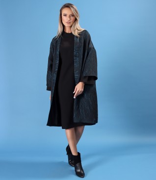 Jacheta oversize cu maneci 3/4 din brocart versatil