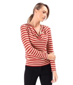 Bluza din jerse elastic cu fir metalic si cu decolteu in falduri