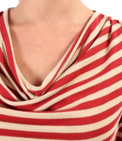 Bluza din jerse elastic cu fir metalic si cu decolteu in falduri