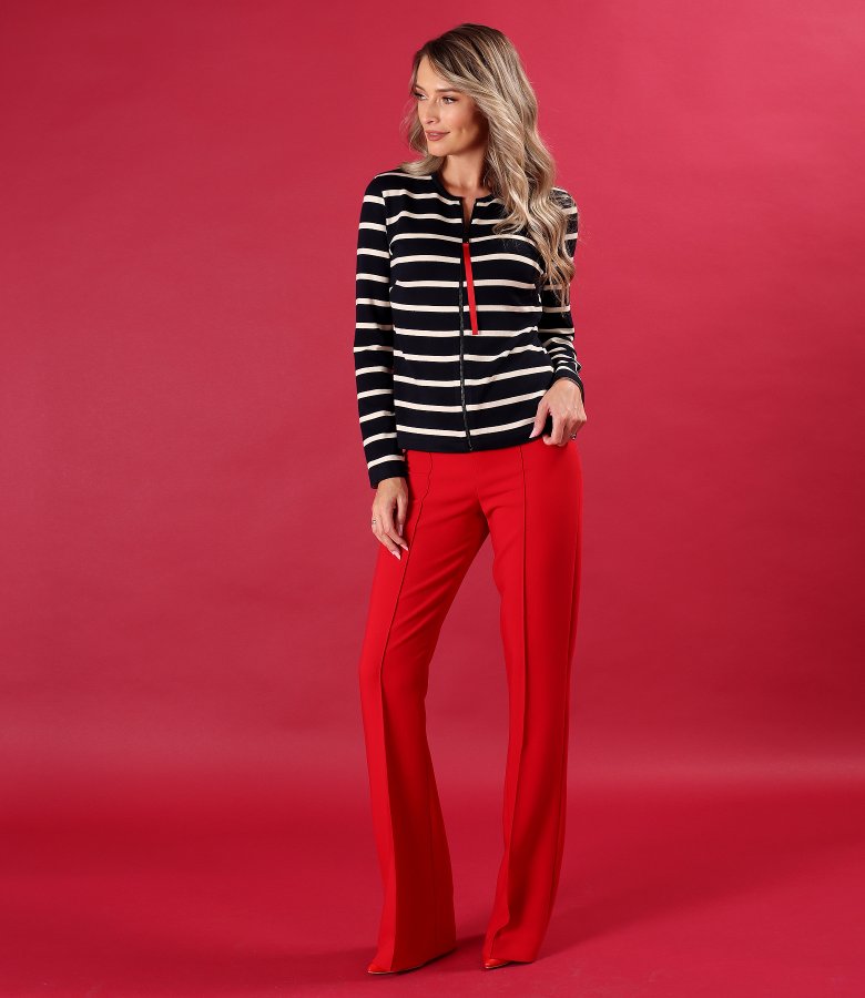 Bluza din jerse elastic cu lana cu fermoar pe fata