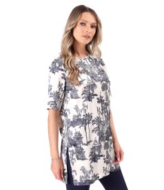 Bluza lunga din viscoza satinata imprimata