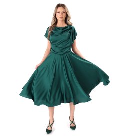 Rochie midi din satin elastic cu decolteu barcuta
