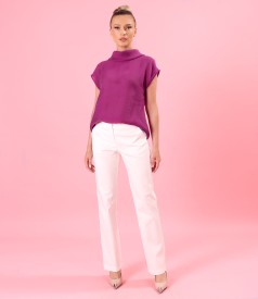 Pantaloni drepti cu bluza lejera din tencel