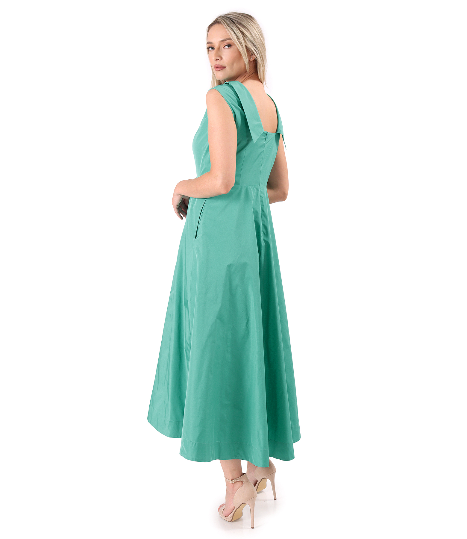 Rochie de cocktail din tafta subtire