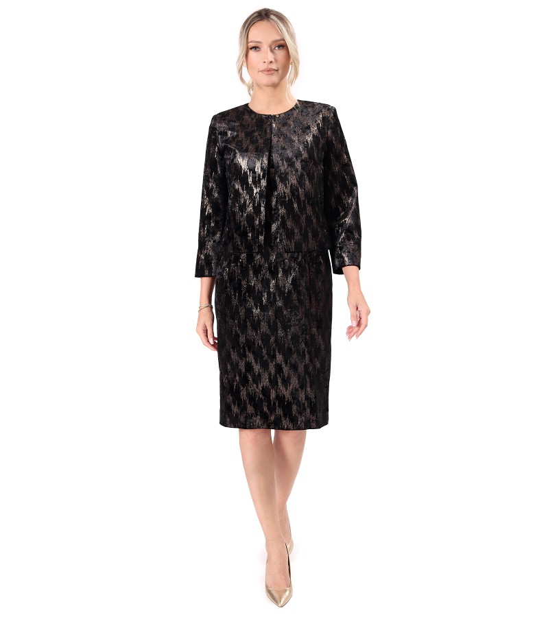 Tinuta de ocazie cu bolero si rochie din catifea cu motive aurii