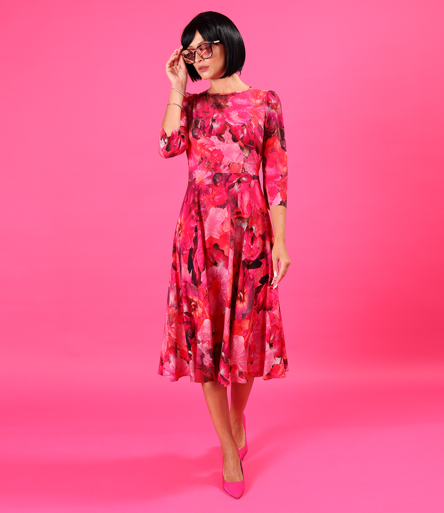 Rochie eleganta din viscoza imprimata cu motive florale
